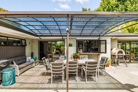 Photo of property in 90 Kemp Road, Kerikeri, 0230