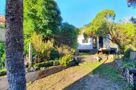 Photo of property in 40 Canterbury Street, Lyttelton, 8082