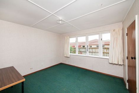 Photo of property in 2/364 Featherston Street, Palmerston North, 4414