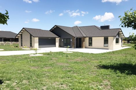 Photo of property in 30 Mcintosh Drive, Pokeno, 2471