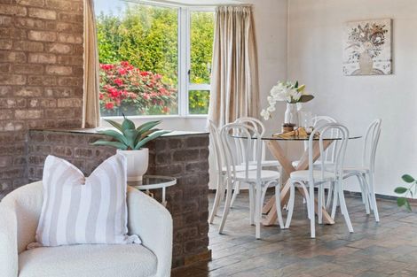 Photo of property in 2 Judith Place, Owhata, Rotorua, 3010