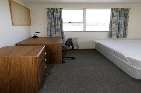 Photo of property in 90 Harbour Terrace, North Dunedin, Dunedin, 9016