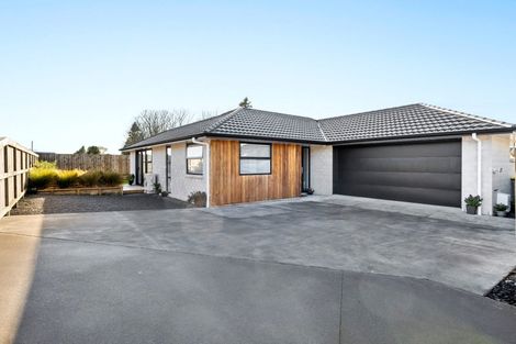 Photo of property in 8 Hodge Park Lane, Inglewood, 4330