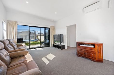 Photo of property in 2 Tupeia Lane, Tikipunga, Whangarei, 0112