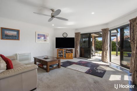 Photo of property in 3 Athenree Heights, Athenree, Katikati, 3177