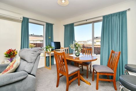 Photo of property in 10b Karlaw Place, Parklands, Christchurch, 8083