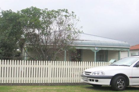 Photo of property in 18 York Street, Moera, Lower Hutt, 5010