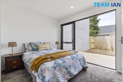 Photo of property in 1/68 Smythe Road, Henderson, Auckland, 0612