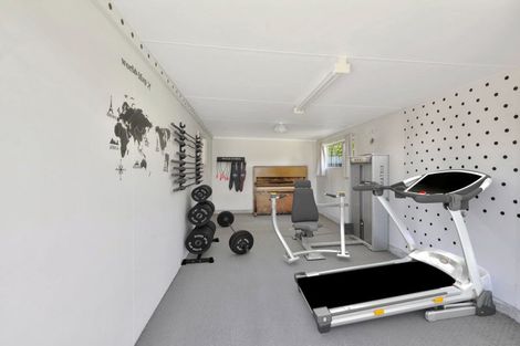 Photo of property in 9 Hursthouse Street, Vogeltown, New Plymouth, 4310