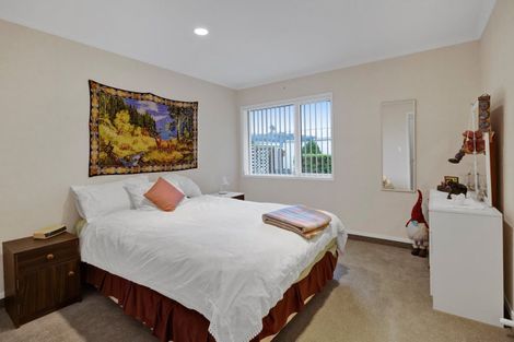 Photo of property in 24 Brown Street, Inglewood, 4330