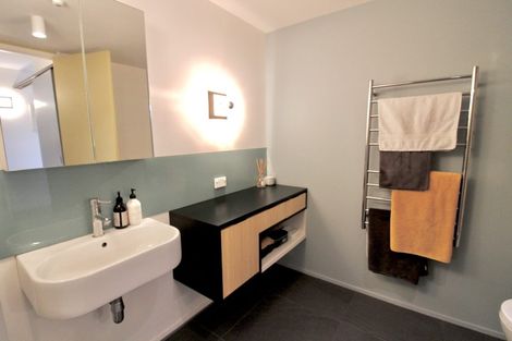 Photo of property in 76 Brougham Street, Mount Victoria, Wellington, 6011