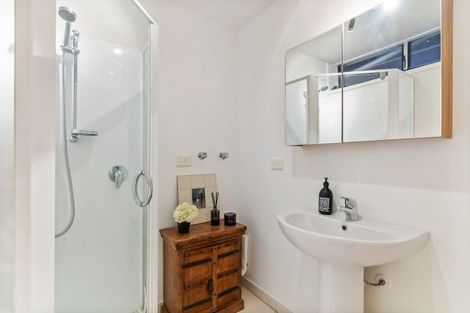 Photo of property in 1/6 Saratoga Avenue, Herne Bay, Auckland, 1011