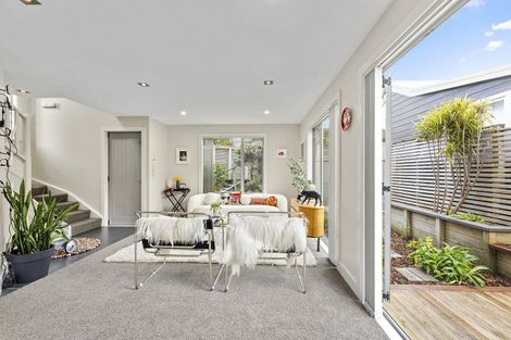 Photo of property in 41 Forres Street, Seatoun, Wellington, 6022