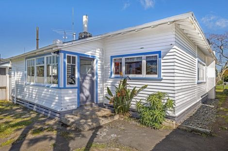 Photo of property in 12 Wellington Street, Te Hapara, Gisborne, 4010