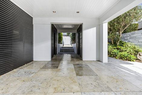 Photo of property in 38 Seacliffe Avenue, Belmont, Auckland, 0622