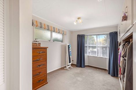 Photo of property in 52 John F Kennedy Drive, Milson, Palmerston North, 4414