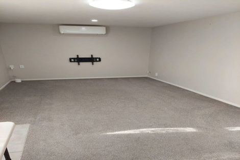 Photo of property in 74 Butterworth Drive, Glendene, Auckland, 0602