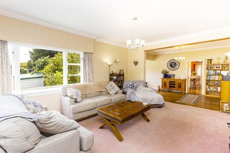 Photo of property in 33 Montgomery Street, Stokes Valley, Lower Hutt, 5019