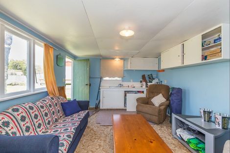 Photo of property in 61 Koputara Road, Himatangi Beach, Foxton, 4891