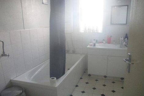 Photo of property in 9 Park Street, Gore, 9710