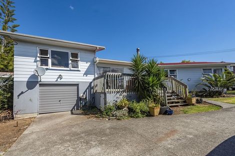 Photo of property in 15 Clotworthy Crescent, Onerahi, Whangarei, 0110