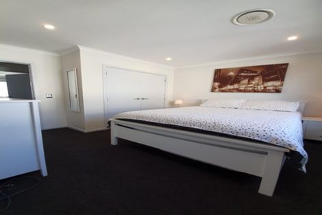 Photo of property in 87 Woburn Road, Woburn, Lower Hutt, 5010