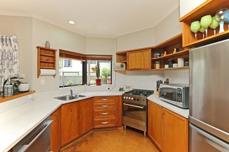 Photo of property in 1228 Howard Street, Parkvale, Hastings, 4122