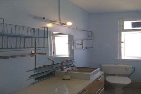 Photo of property in Hobson Flats, 8/1 Hobson Street, Pipitea, Wellington, 6011