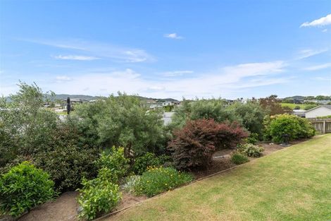 Photo of property in 13 Spinifex Road, Mangawhai Heads, Mangawhai, 0505