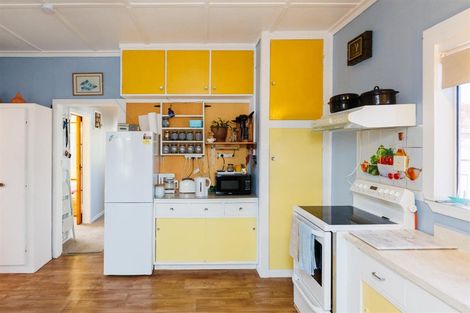 Photo of property in 1 Mill Street, Marton, 4710