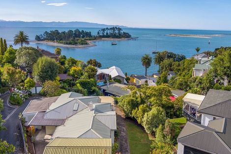 Photo of property in 2 Whitby Road, Britannia Heights, Nelson, 7010