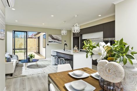 Photo of property in 41 Vinistra Road, Kumeu, 0810