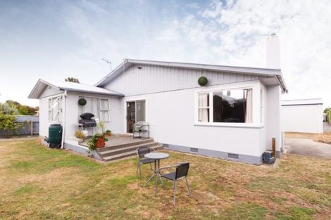 Photo of property in 43 Fairview Avenue, Feilding, 4702