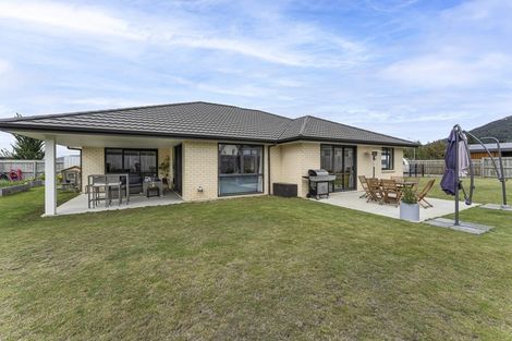 Photo of property in 27 Bell Street, Lake Hawea, Wanaka, 9382