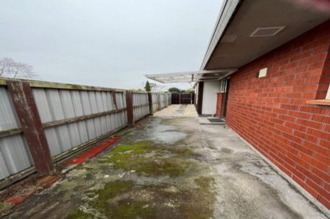 Photo of property in 107 Denise Crescent, Hornby, Christchurch, 8042