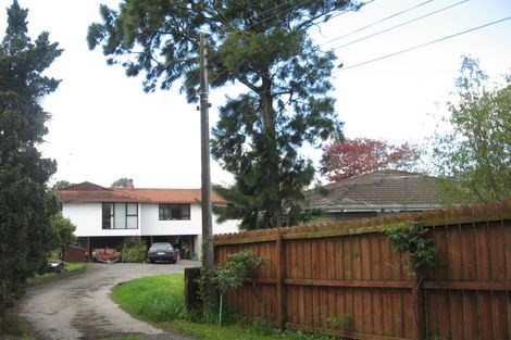 Photo of property in 1/12 Gossamer Drive, Pakuranga Heights, Auckland, 2010