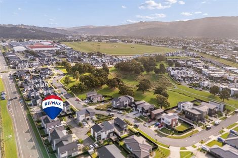 Photo of property in 8 Desert Gold Lane, Wallaceville, Upper Hutt, 5018