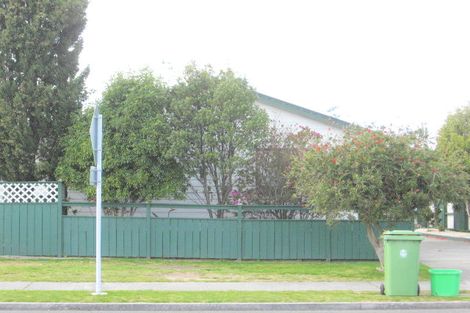 Photo of property in 33 Evans Road, Papamoa Beach, Papamoa, 3118