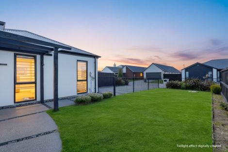 Photo of property in 8 Enforce Lane, Halswell, Christchurch, 8025