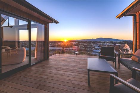 Photo of property in 37 Ruapehu Street, Paraparaumu, 5032