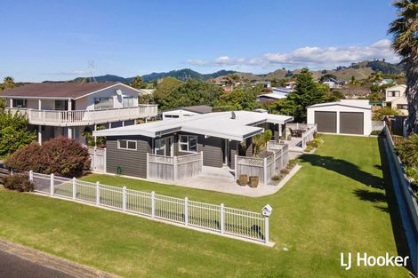 Photo of property in 12 Snell Crescent, Waihi Beach, 3611