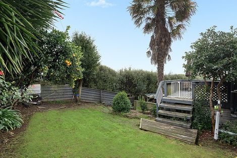 Photo of property in 14a Bayly Place, Te Puke, 3119