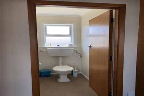 Photo of property in 21 Mako Mako Road, Levin, 5510