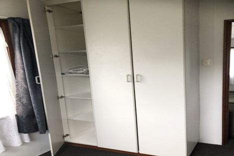 Photo of property in 15 Mack Place, Red Hill, Papakura, 2110