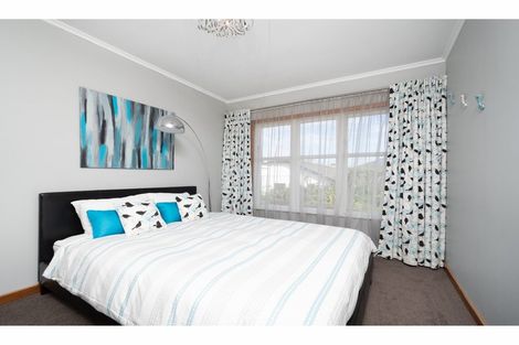 Photo of property in 325a Hobsonville Road, Hobsonville, Auckland, 0618