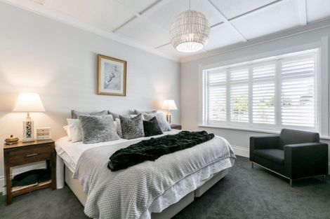 Photo of property in 105 Georges Drive, Napier South, Napier, 4110