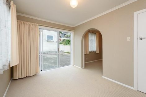 Photo of property in 42 Moana Road, Plimmerton, Porirua, 5026