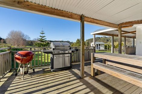 Photo of property in 690 Haruru Road, Kaukapakapa, 0873
