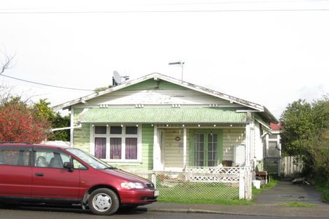 Photo of property in 409 Avenue Road East, Hastings, 4122