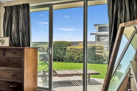 Photo of property in 18 Ravensdale Rise, Westmorland, Christchurch, 8025